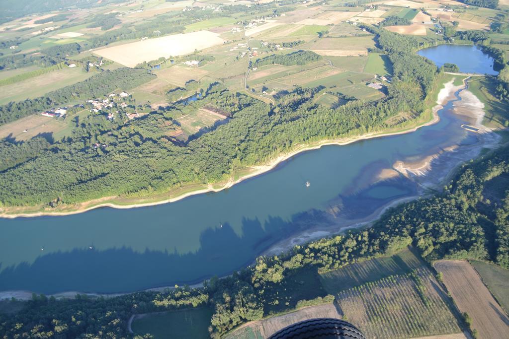 Gite Au Lac Du Gouyre Puygaillard-de-Quercy エクステリア 写真