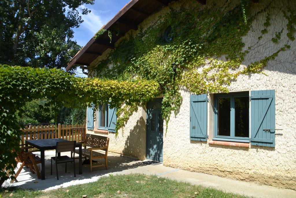 Gite Au Lac Du Gouyre Puygaillard-de-Quercy エクステリア 写真