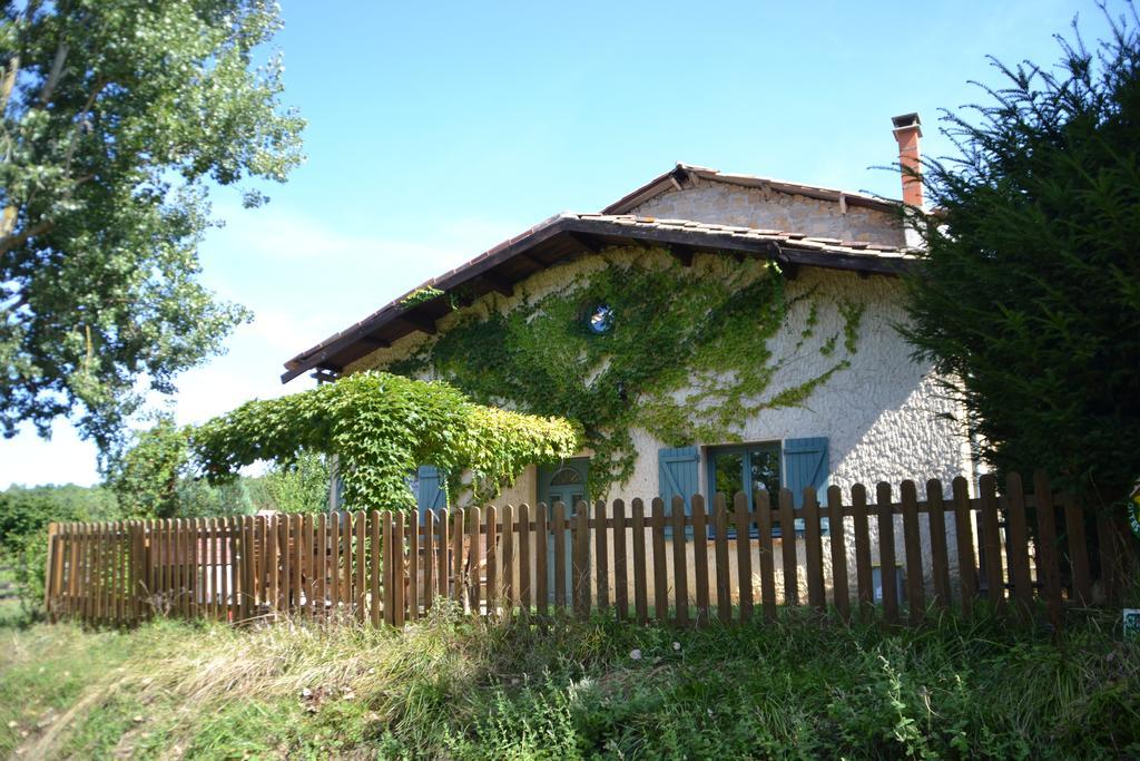 Gite Au Lac Du Gouyre Puygaillard-de-Quercy エクステリア 写真