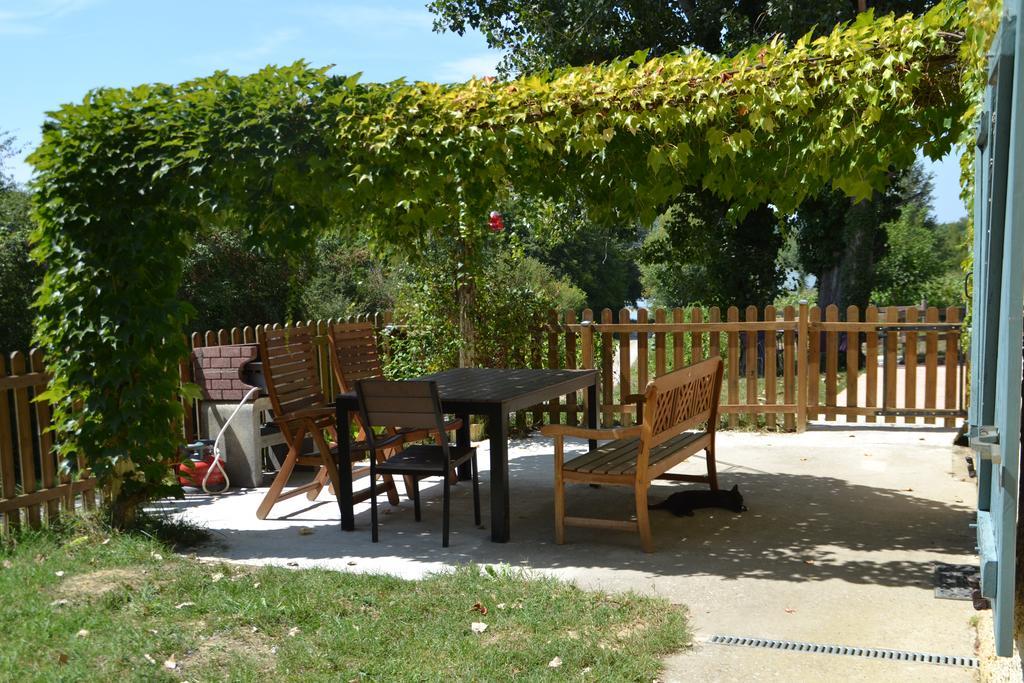 Gite Au Lac Du Gouyre Puygaillard-de-Quercy エクステリア 写真