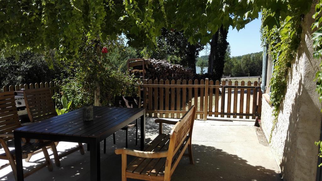 Gite Au Lac Du Gouyre Puygaillard-de-Quercy エクステリア 写真